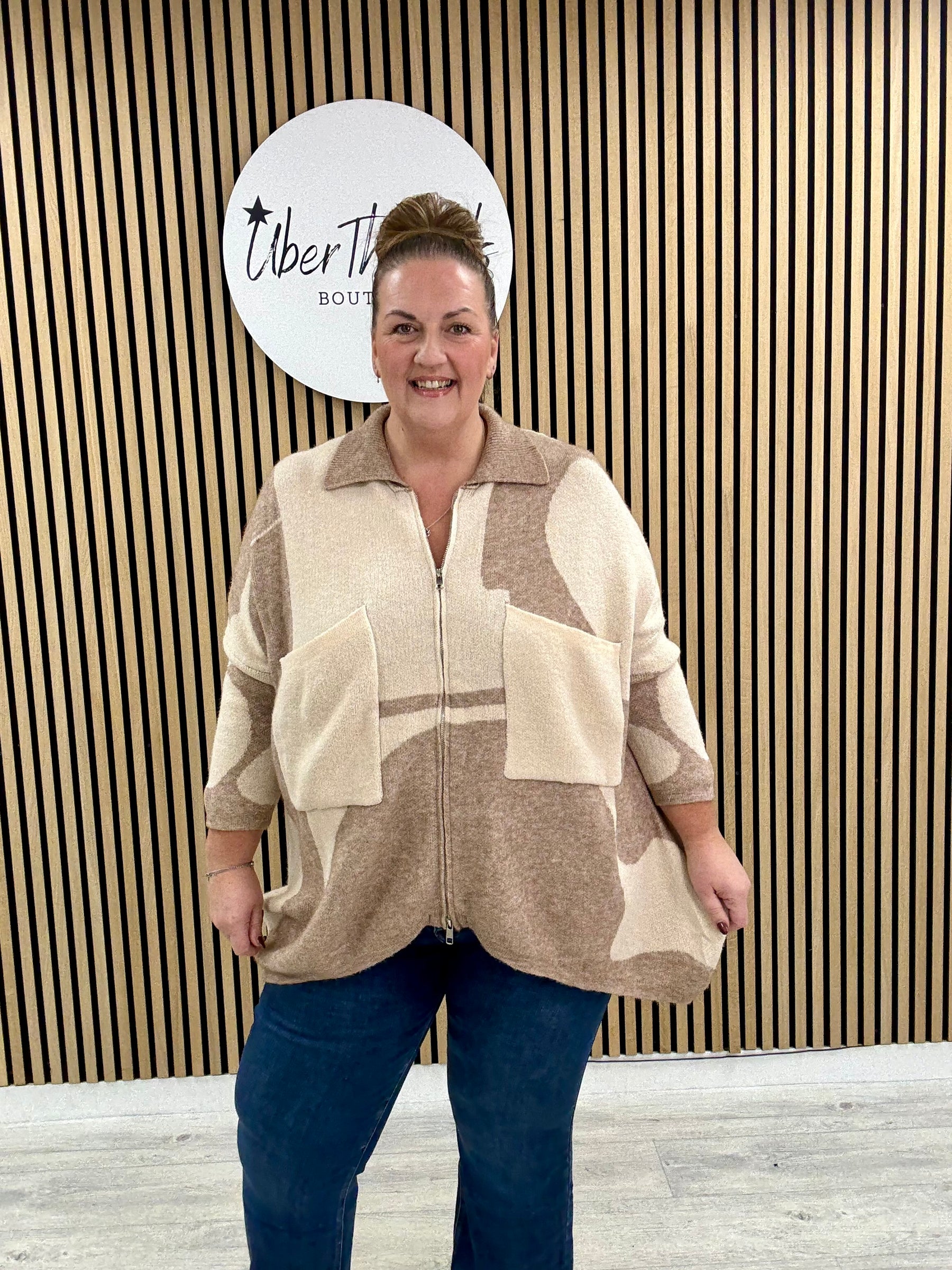 The Camello Zip Cardigan - Camel/Cream