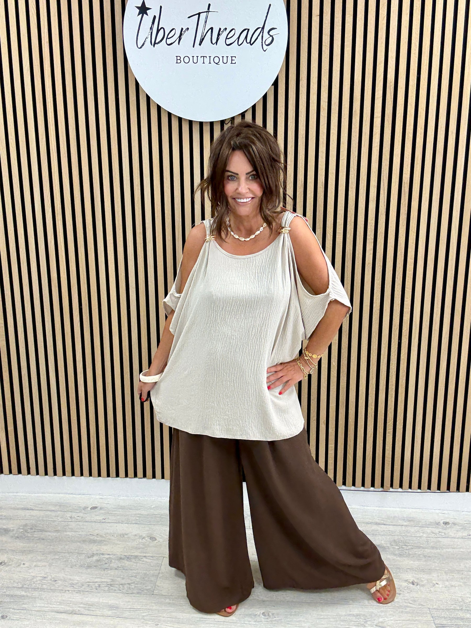 The Calle Cold Shoulder - Cream