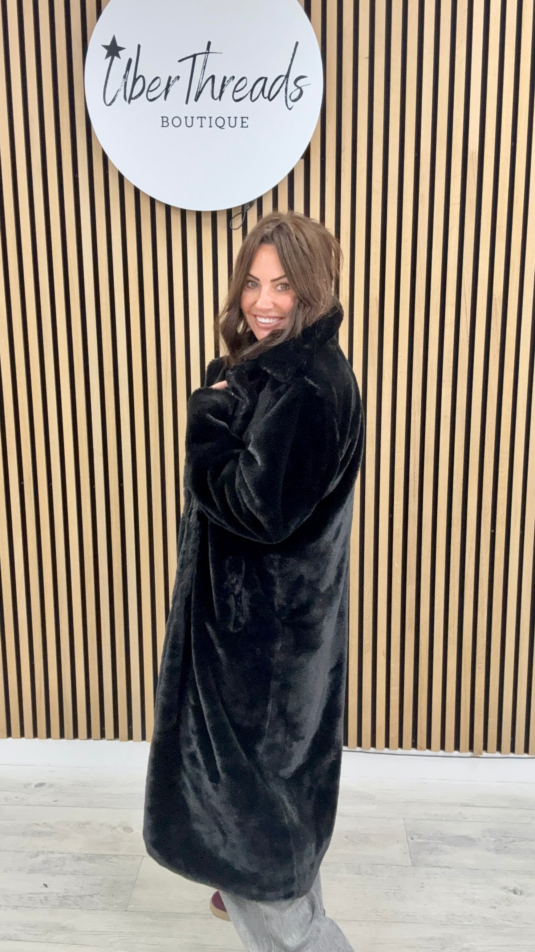 The Safron Longline Faux Fur Coat - Black (Size16/18)