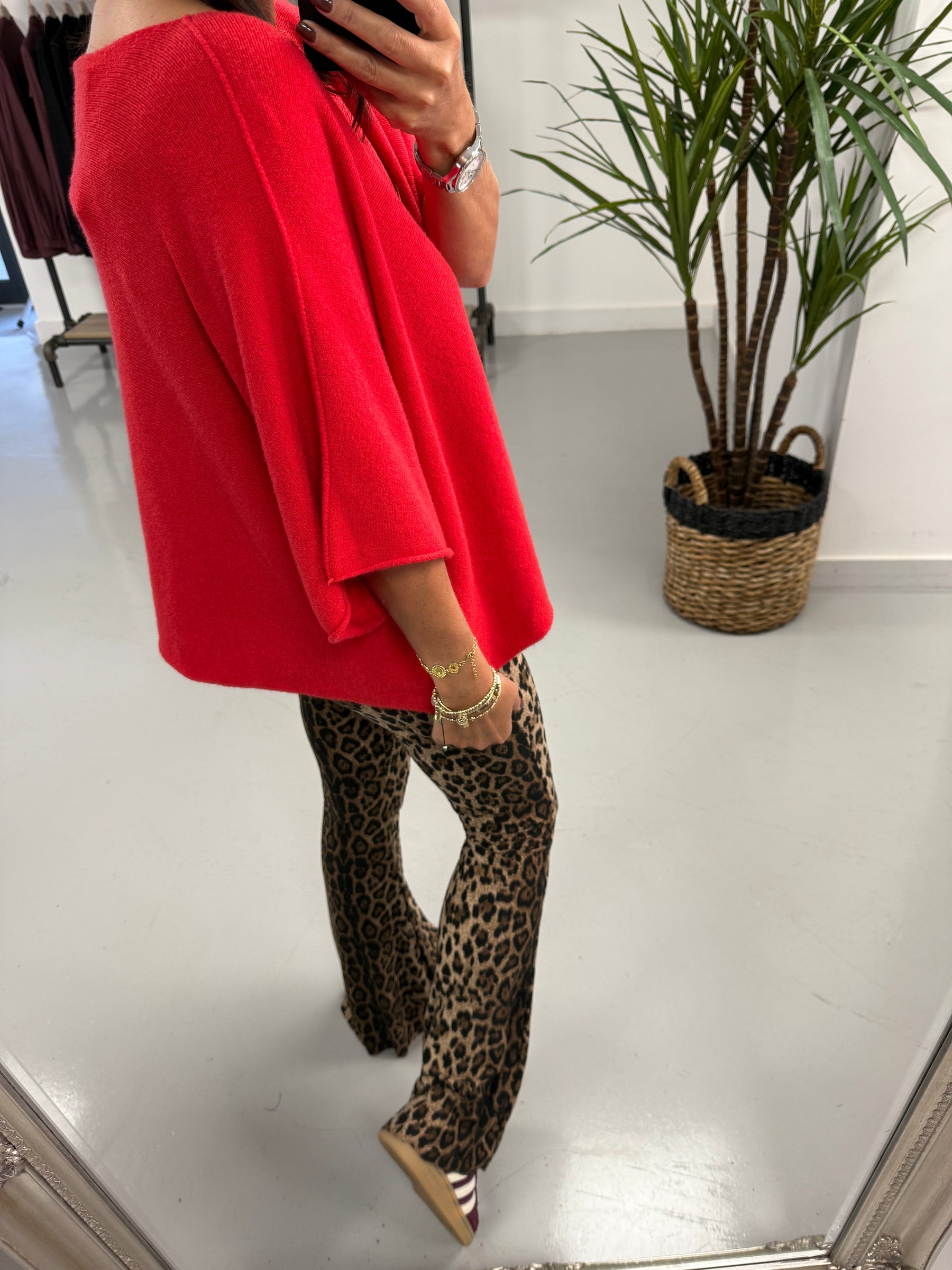 Gracie Crop Sleeve Knit - Red