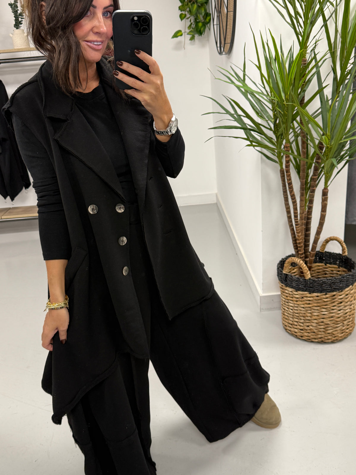 The Deluxe Weekend Collection Deluxe Asymmetric Wasitcoat - Black