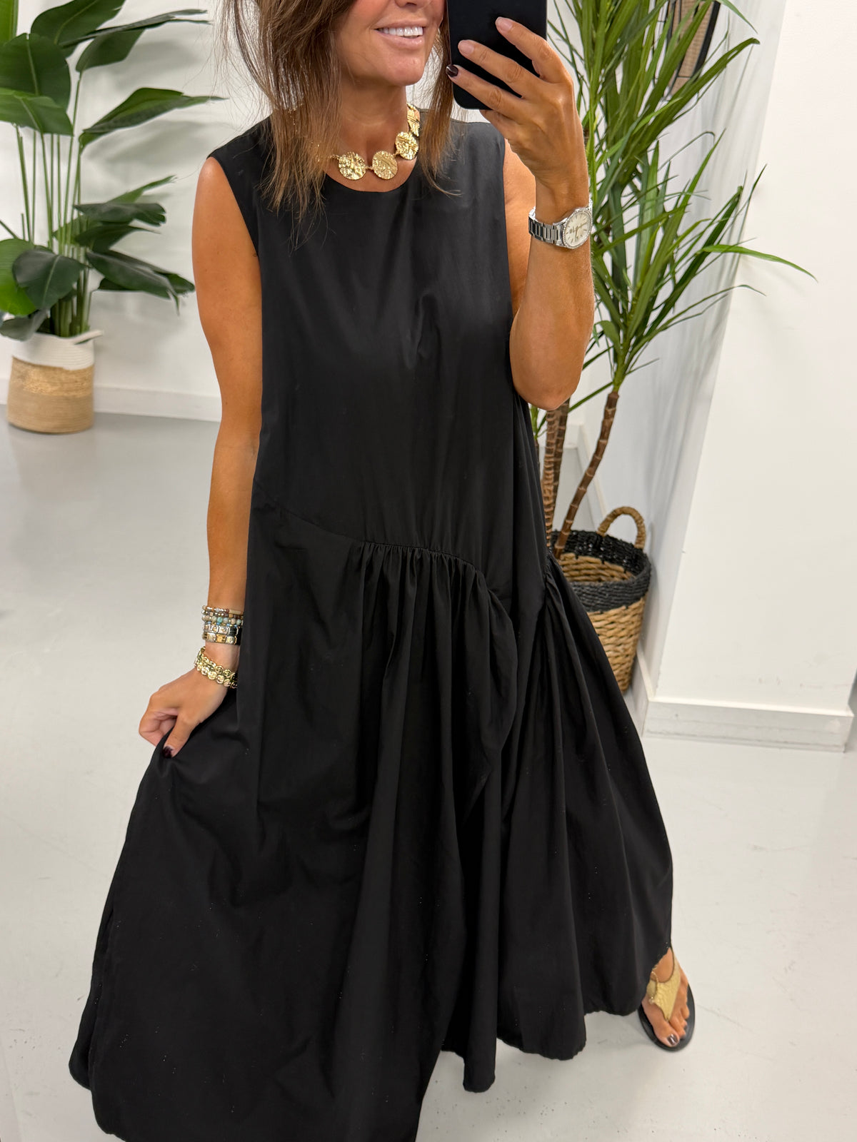 Notting Hill Ruffle Maxi