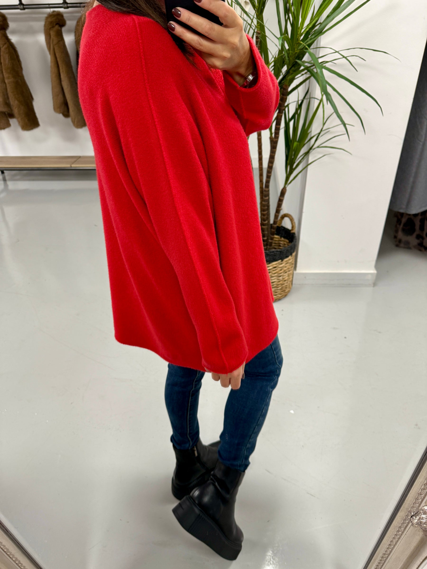 The Chelsea Round Neck Knit - Red