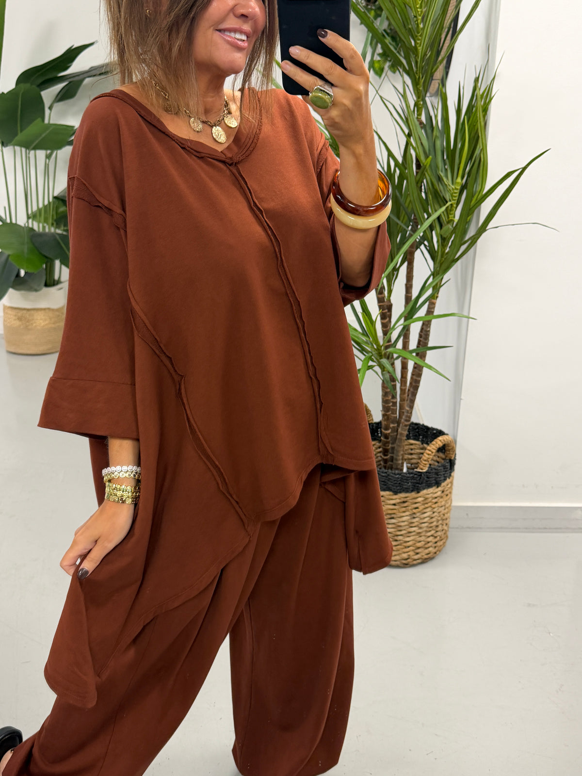 The Freestyle Slouch Handkerchief Hem Sweat - Rust