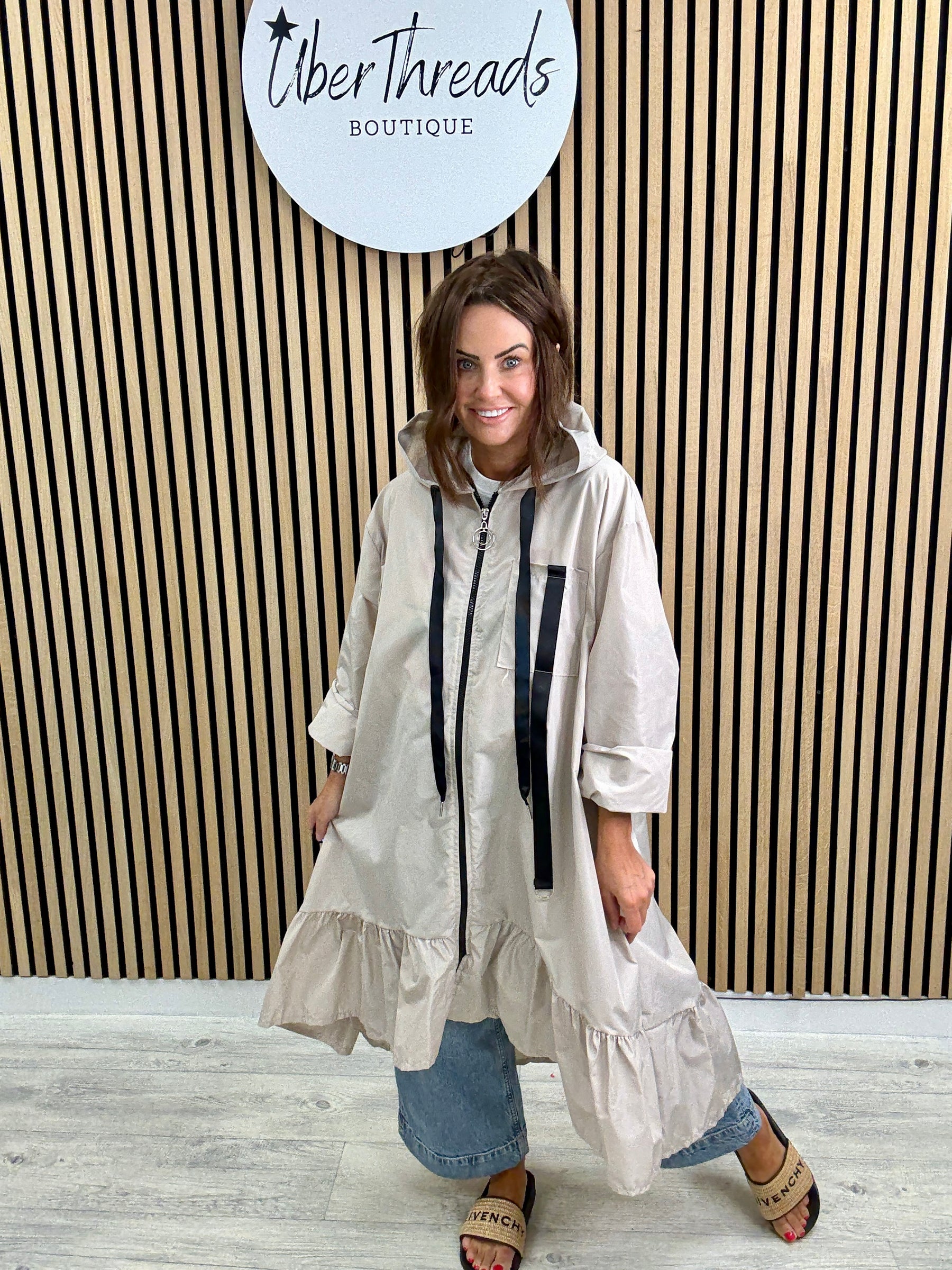 The High Low Frill Rainmac - Cream