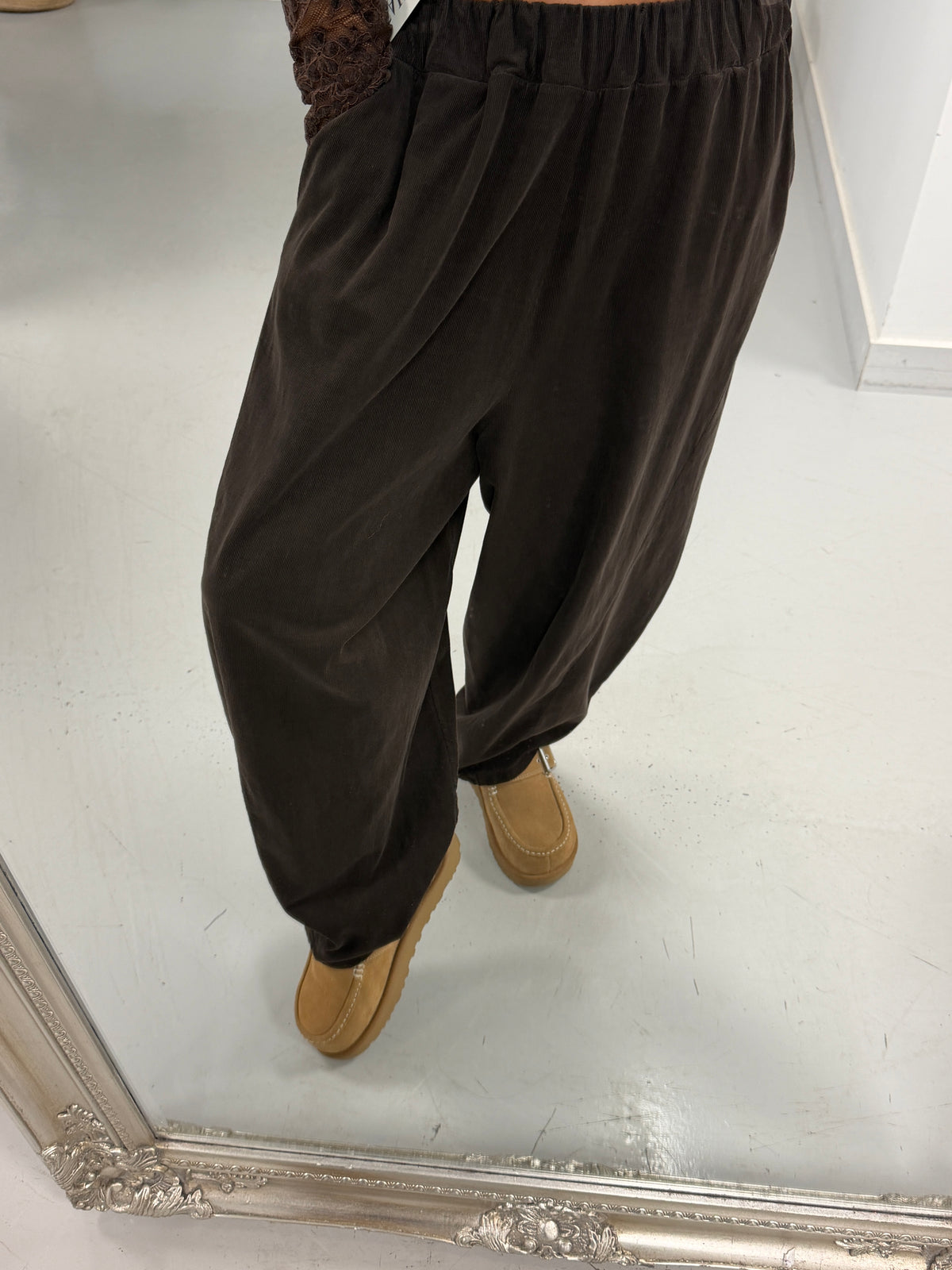 Memphis Barrel Needlecord Joggers - Chocolate (Size 10-14)