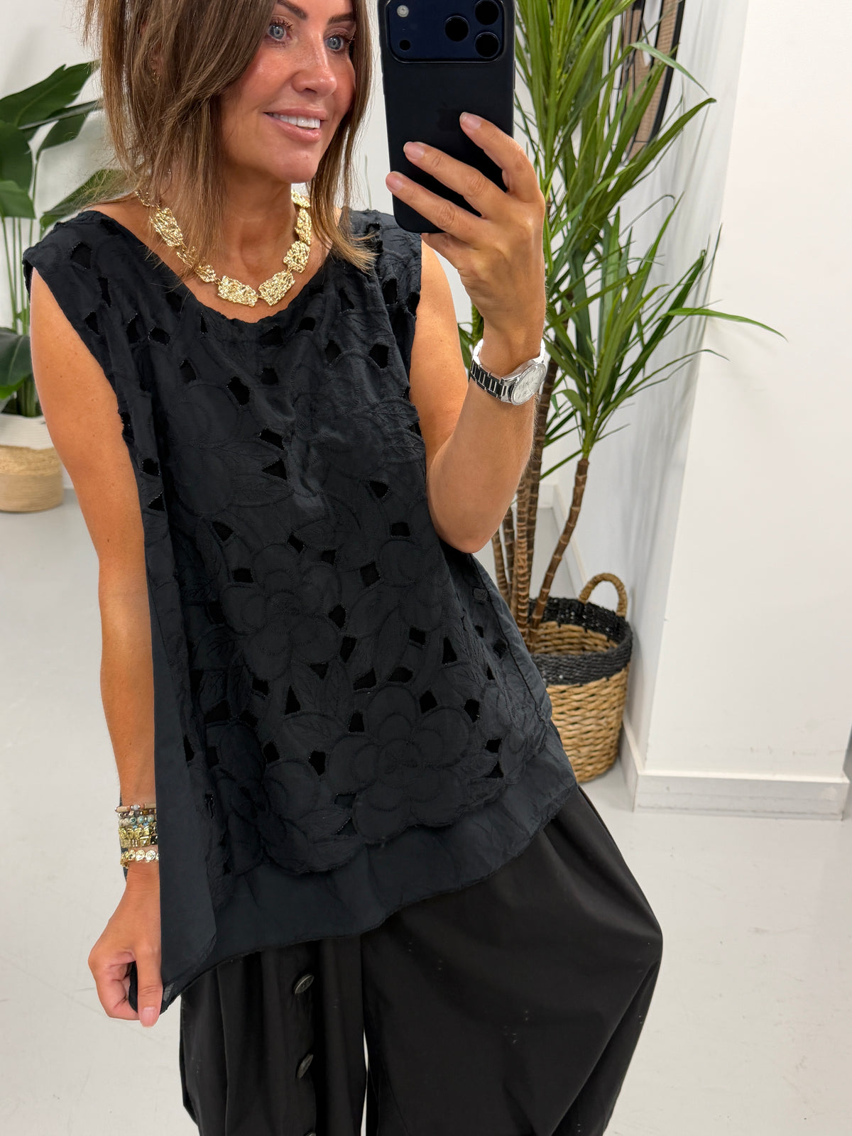 Willow Bloom Layered Tunic - Black