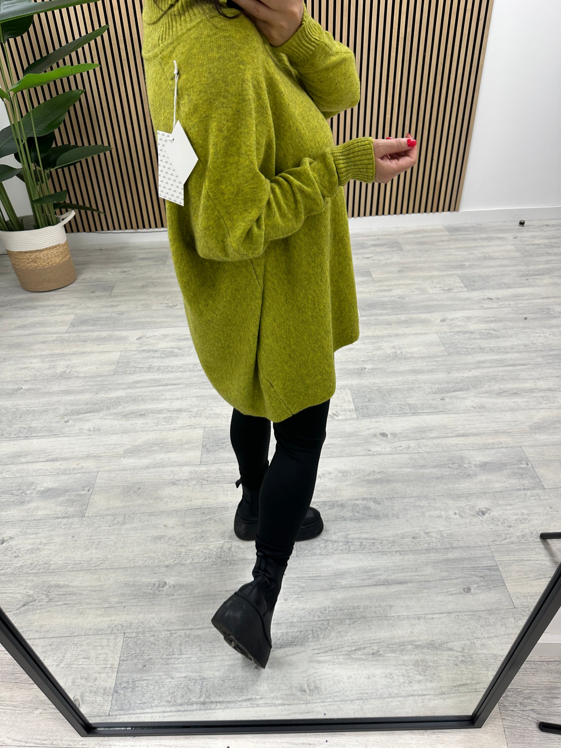 The Harrow Roll Neck - Apple Green
