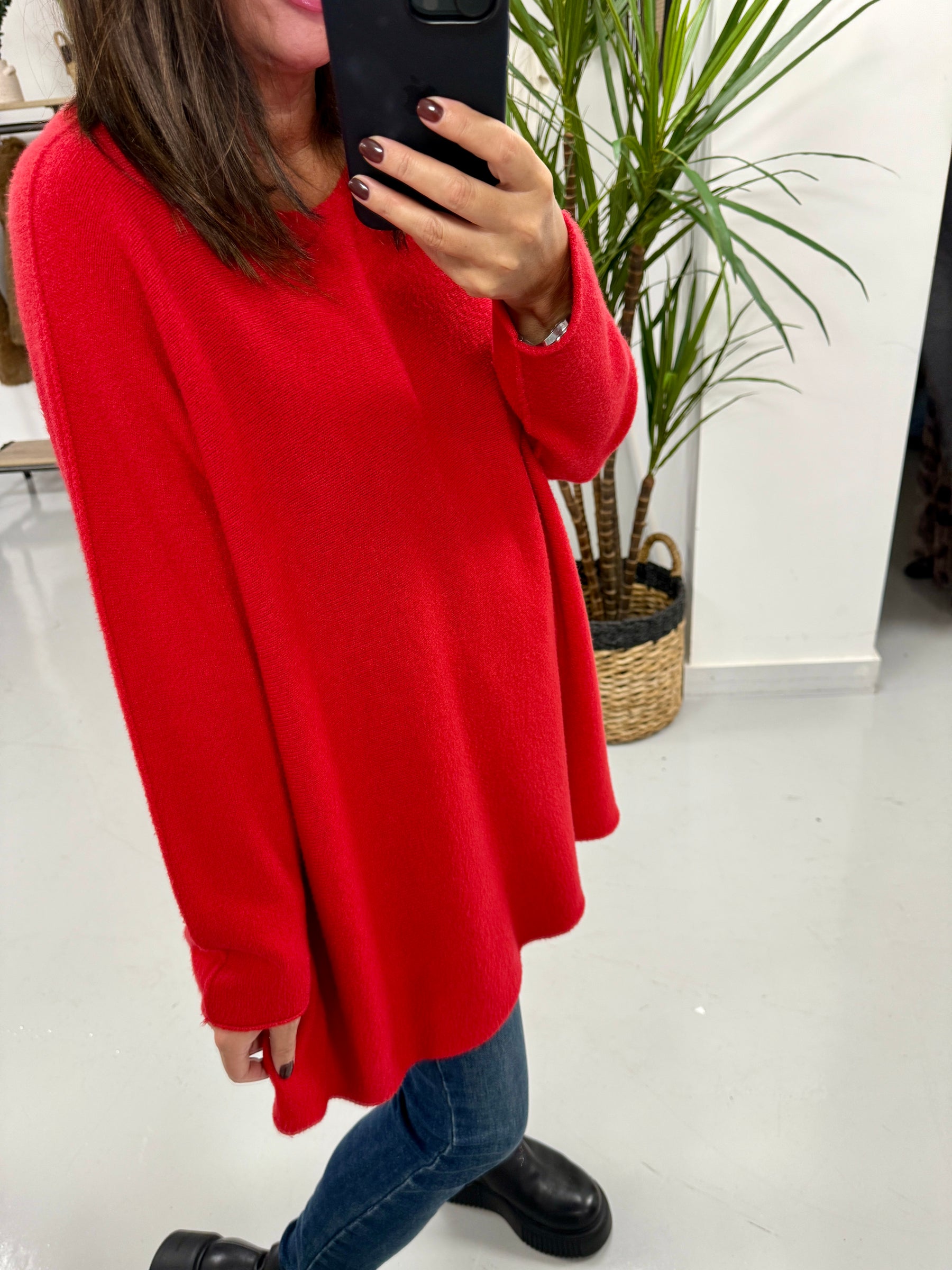 The Chelsea Round Neck Knit - Red