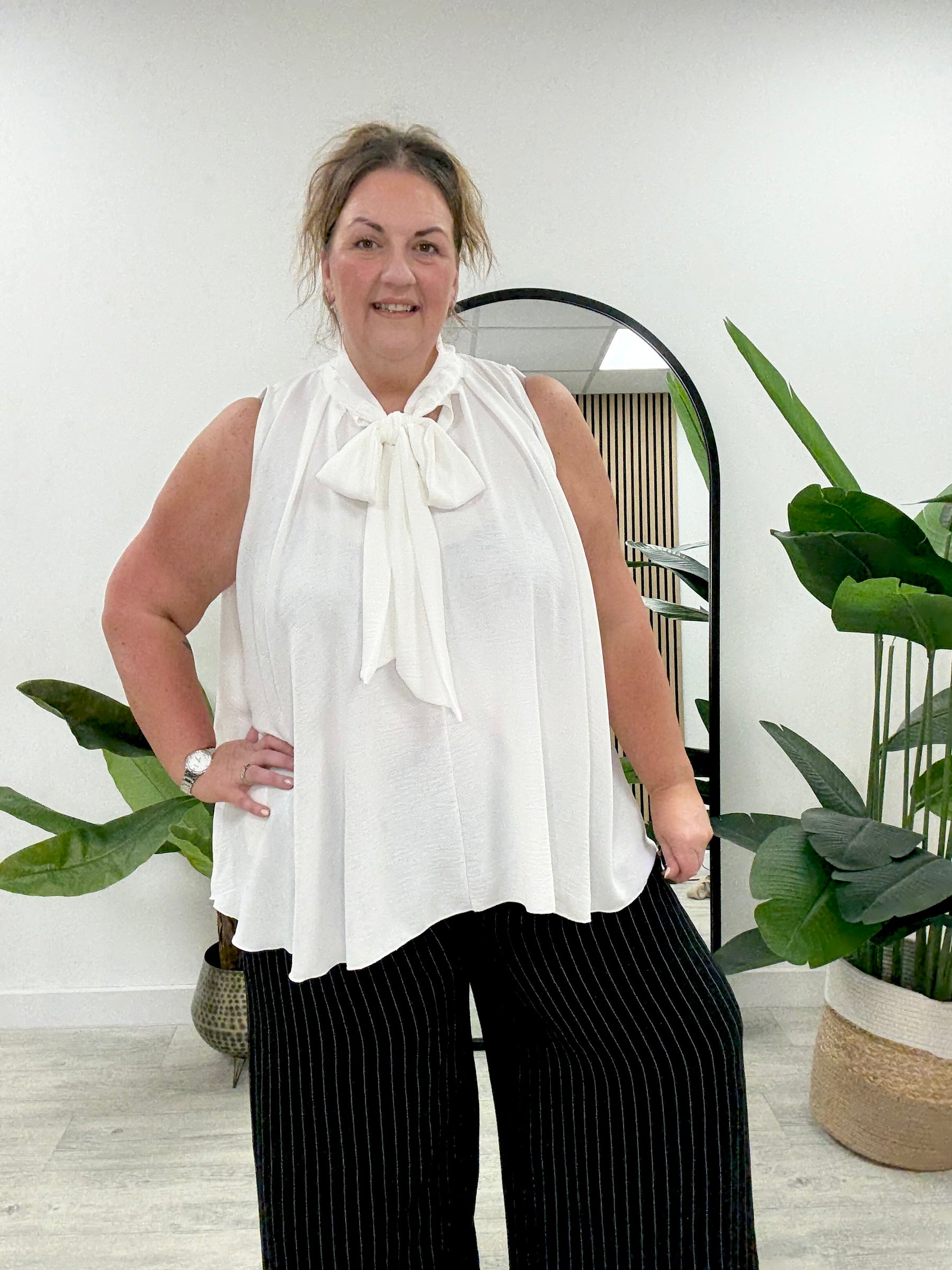 Sleeveless Pussy Bow - White