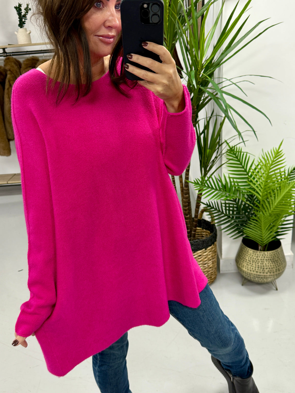 The Chelsea Round Neck Knit - Hot Pink