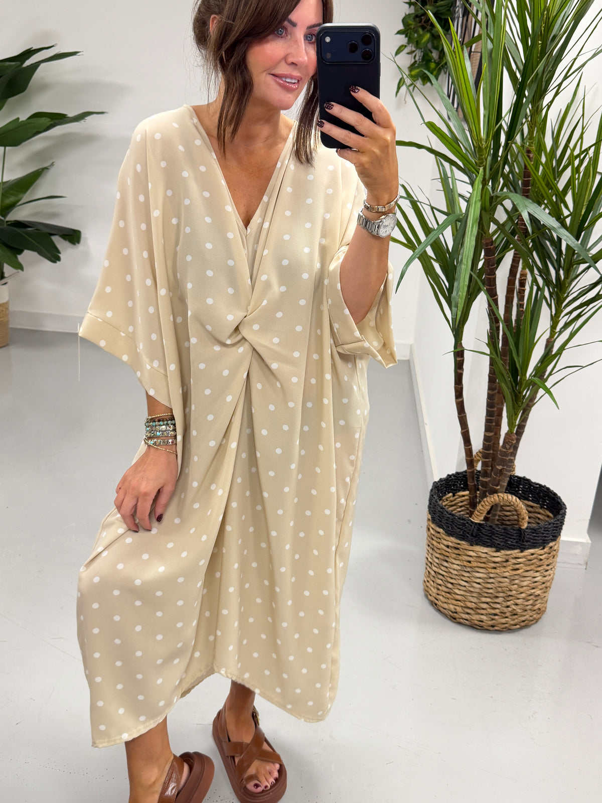 The Spotty Knotty - Cream