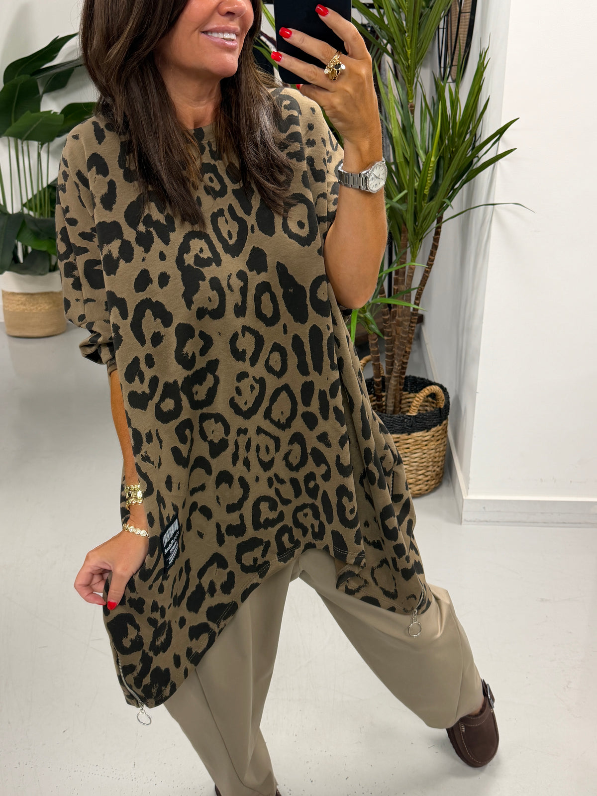 The Animal Dipped Hem - Coffee
