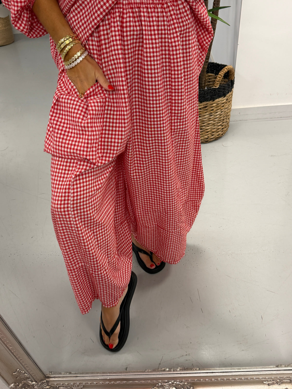 The Vichy Exposed Pocket Trouser - Ferrari Red