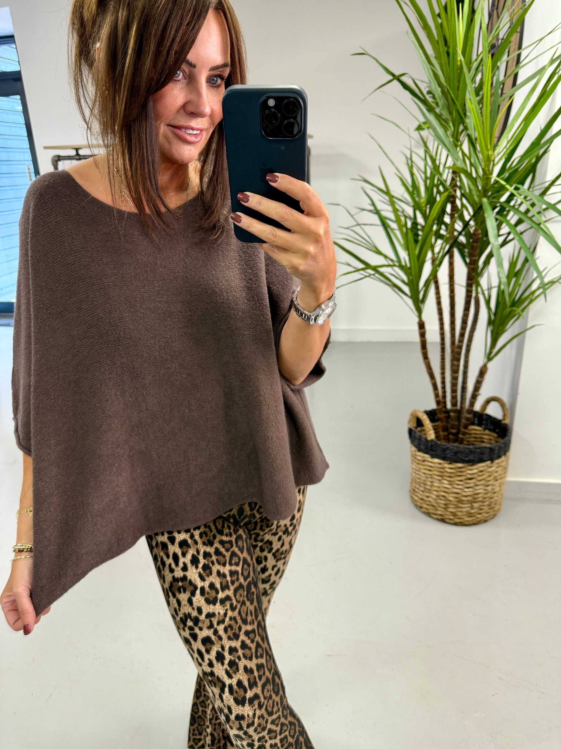 Gracie Crop Sleeve Knit - Chocolate