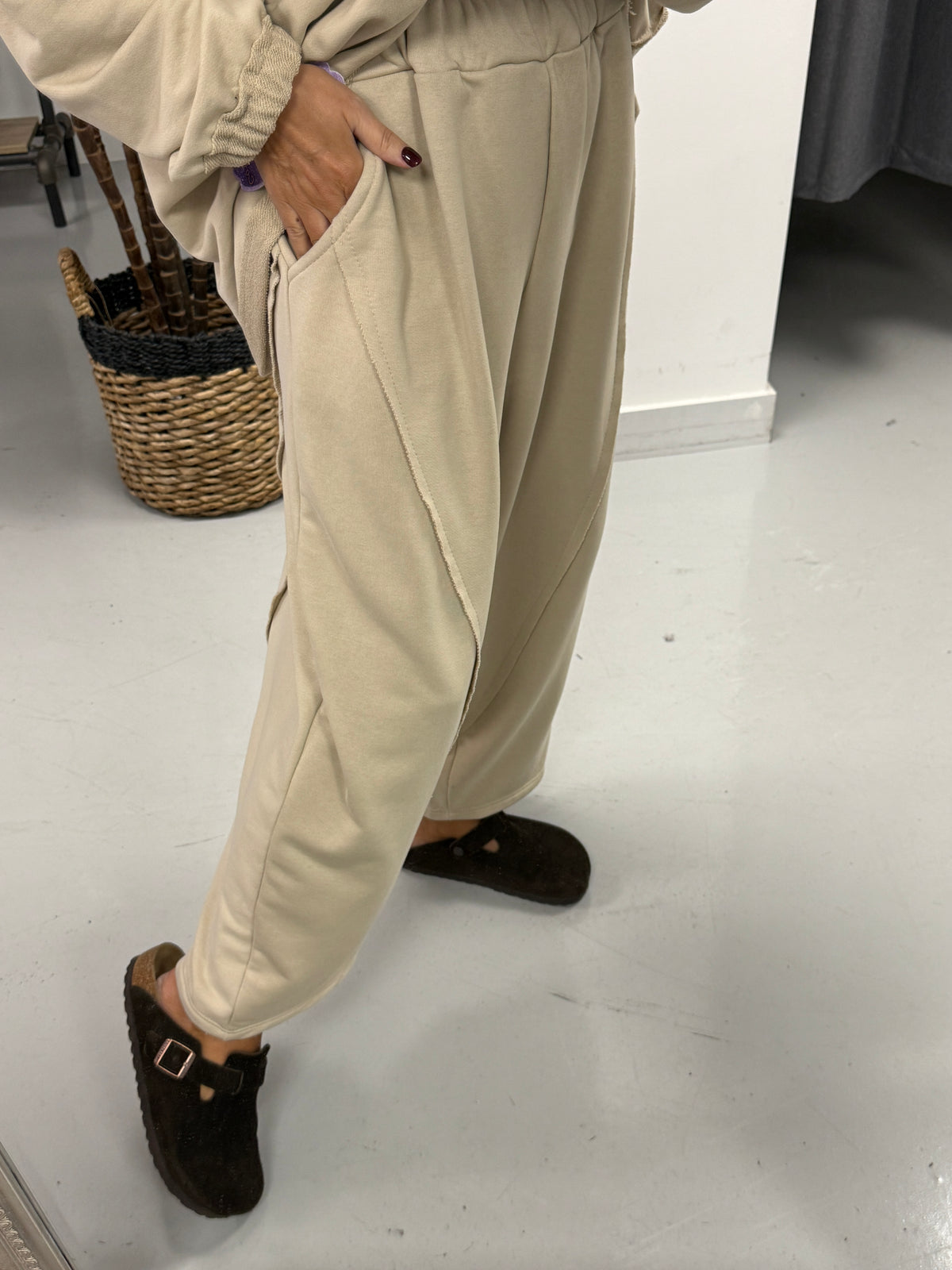 The Deluxe Weekend Collection
Jersey Joggers - Stone