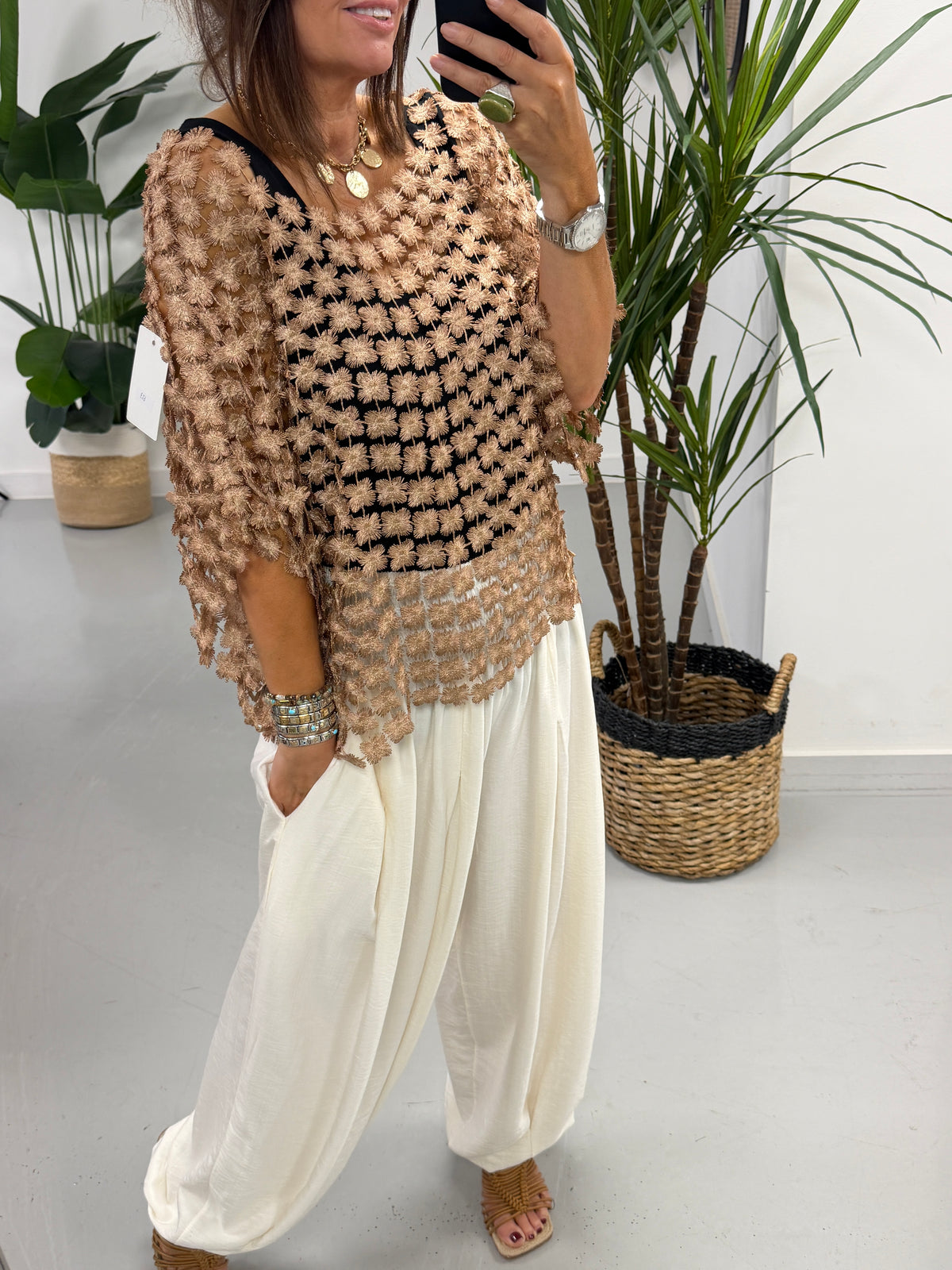 Sorrento Flower Crochet- Gold