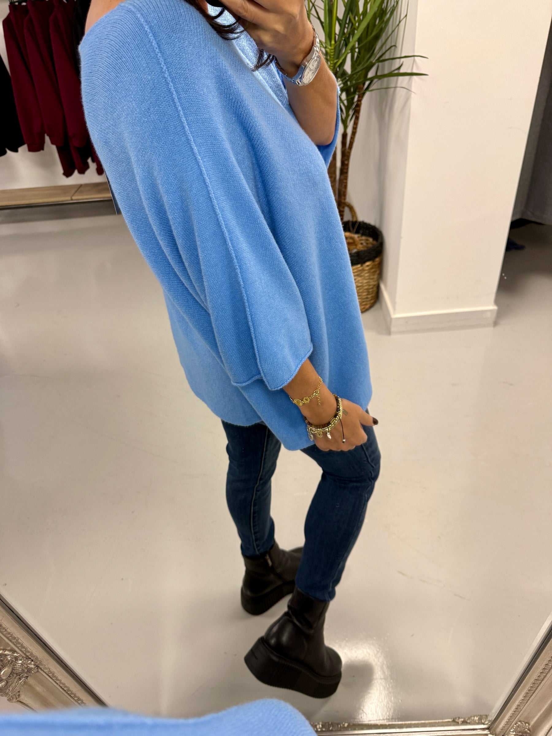 Gracie Crop Sleeve Knit - Cornflower