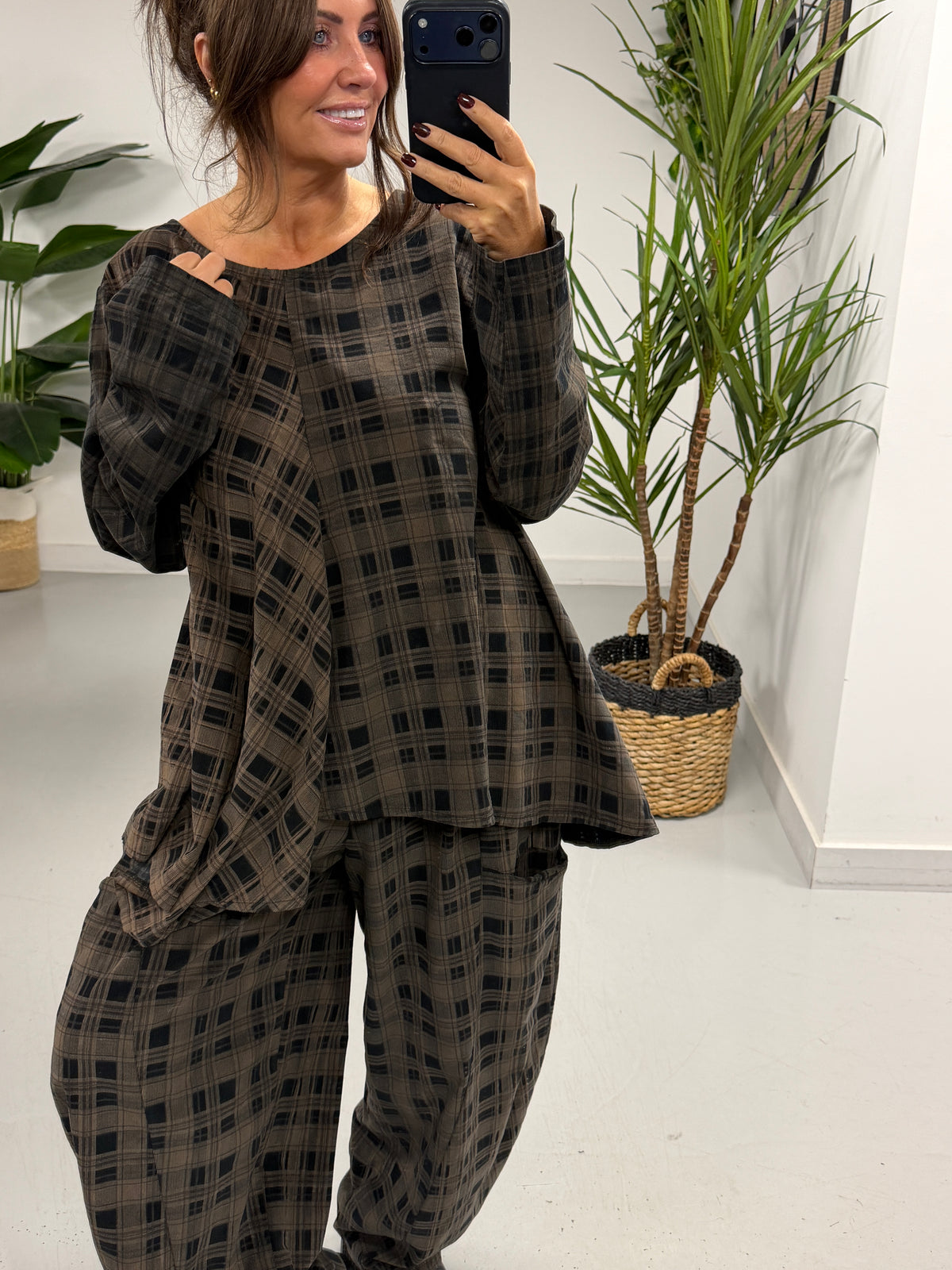 The Herritage Check Needlecord Tunic - Chocolate/Black (Size 12-16)