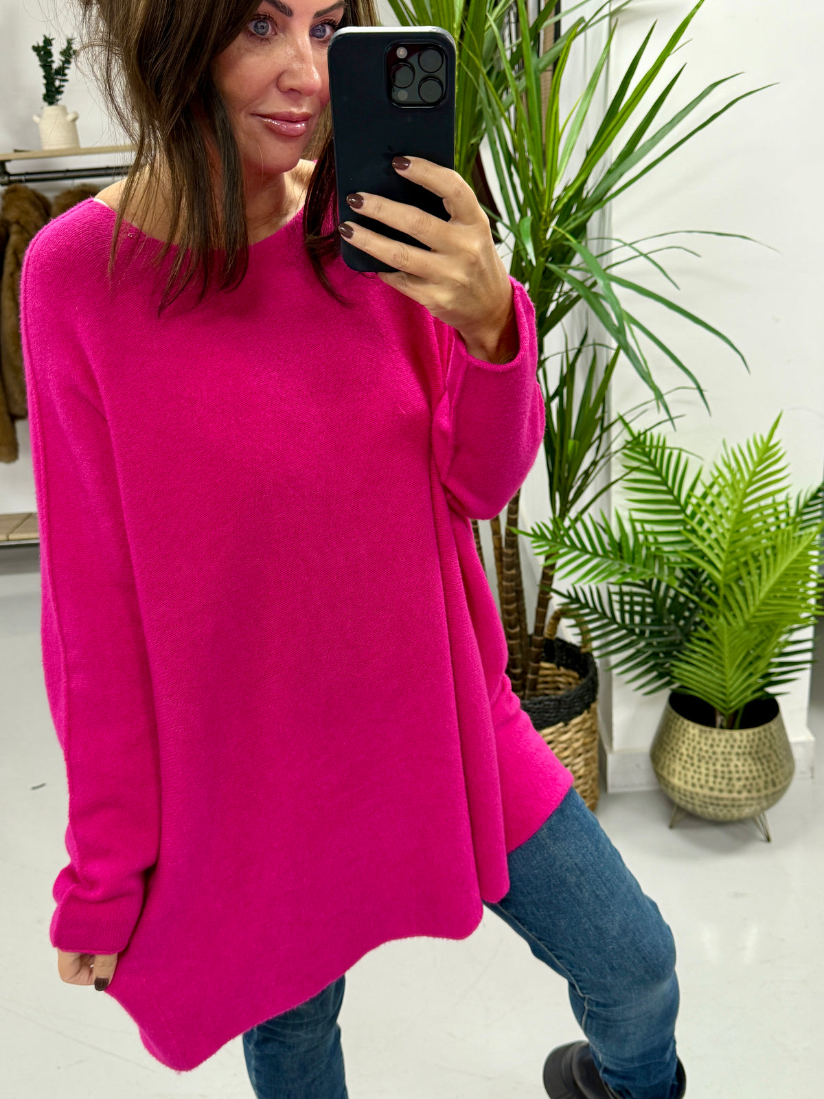 The Chelsea Round Neck Knit - Hot Pink