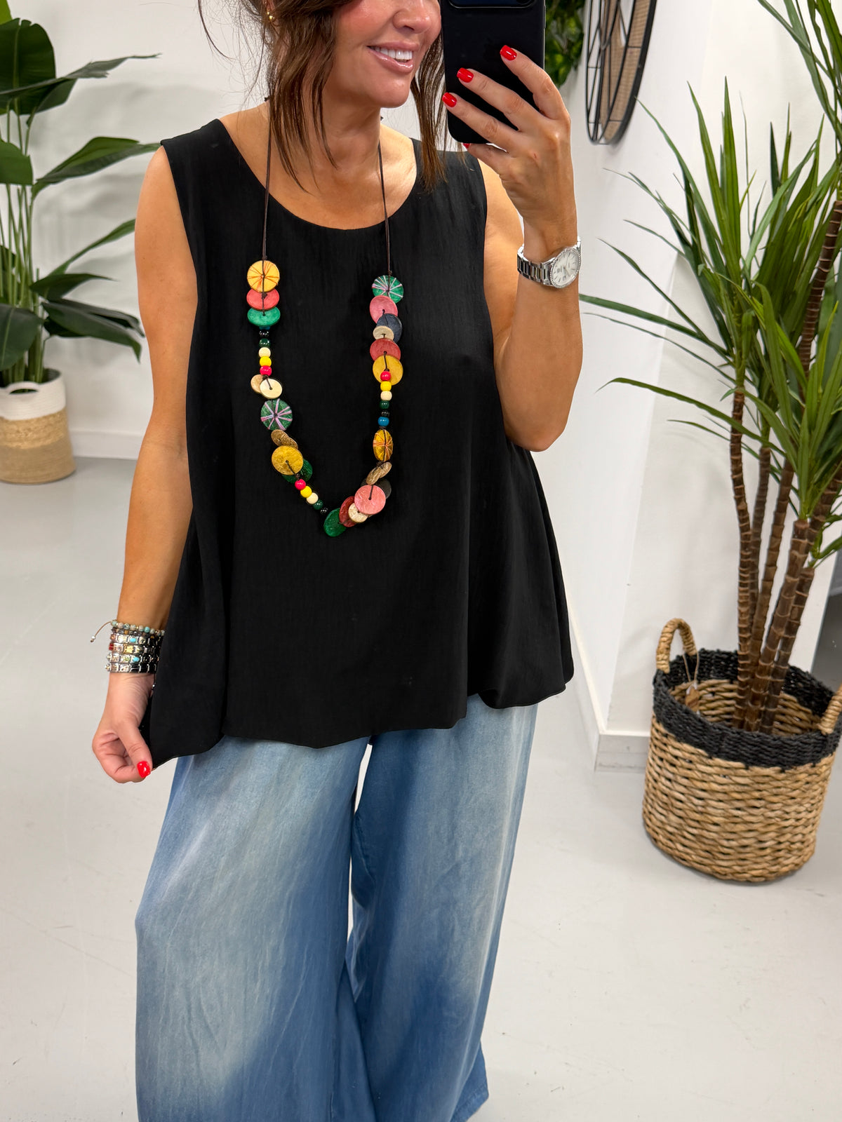 Bubble Hem Necklace Vest - Black