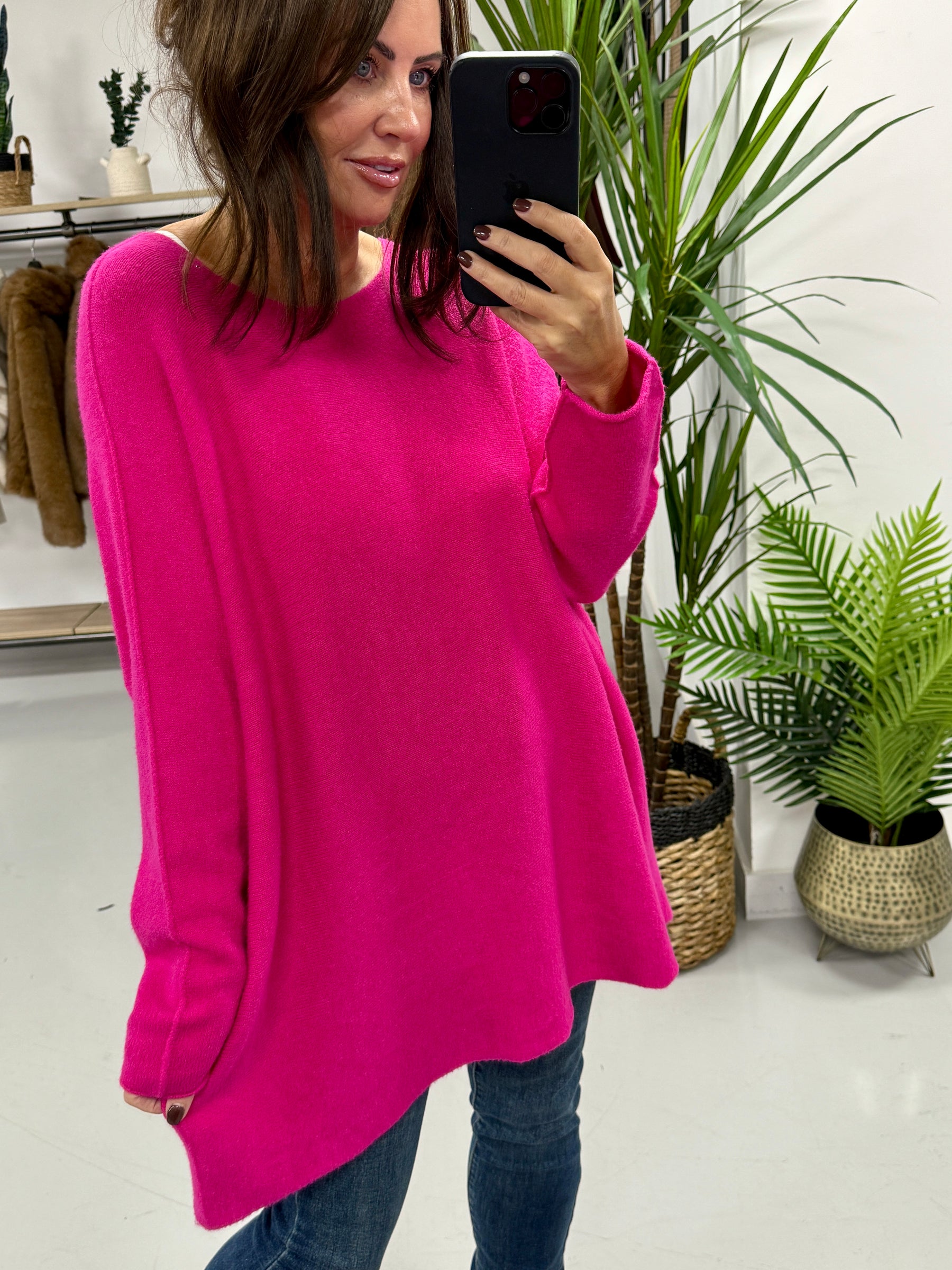 The Chelsea Round Neck Knit - Hot Pink