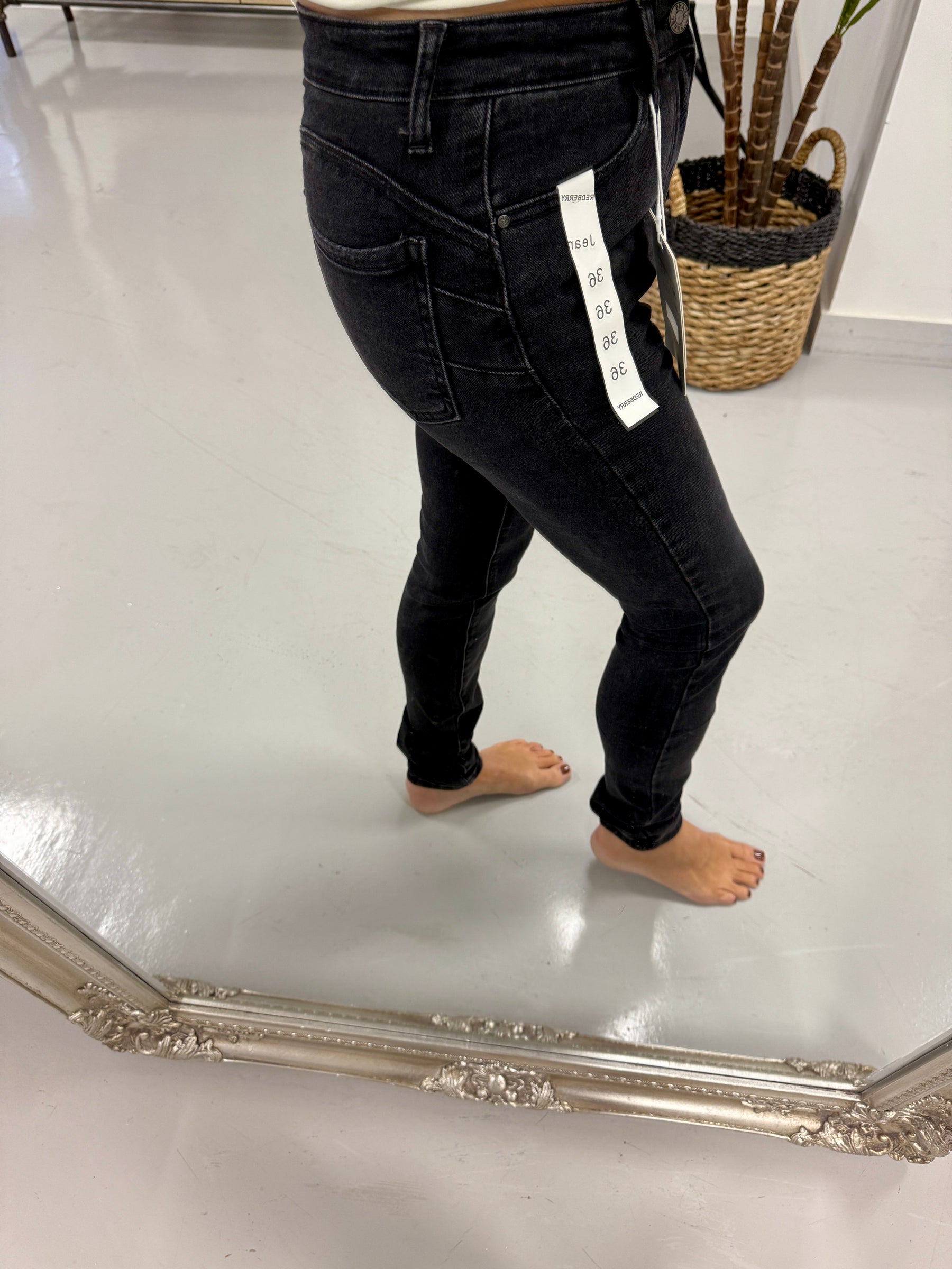 Redberry Push up Skinny Jeans - Black