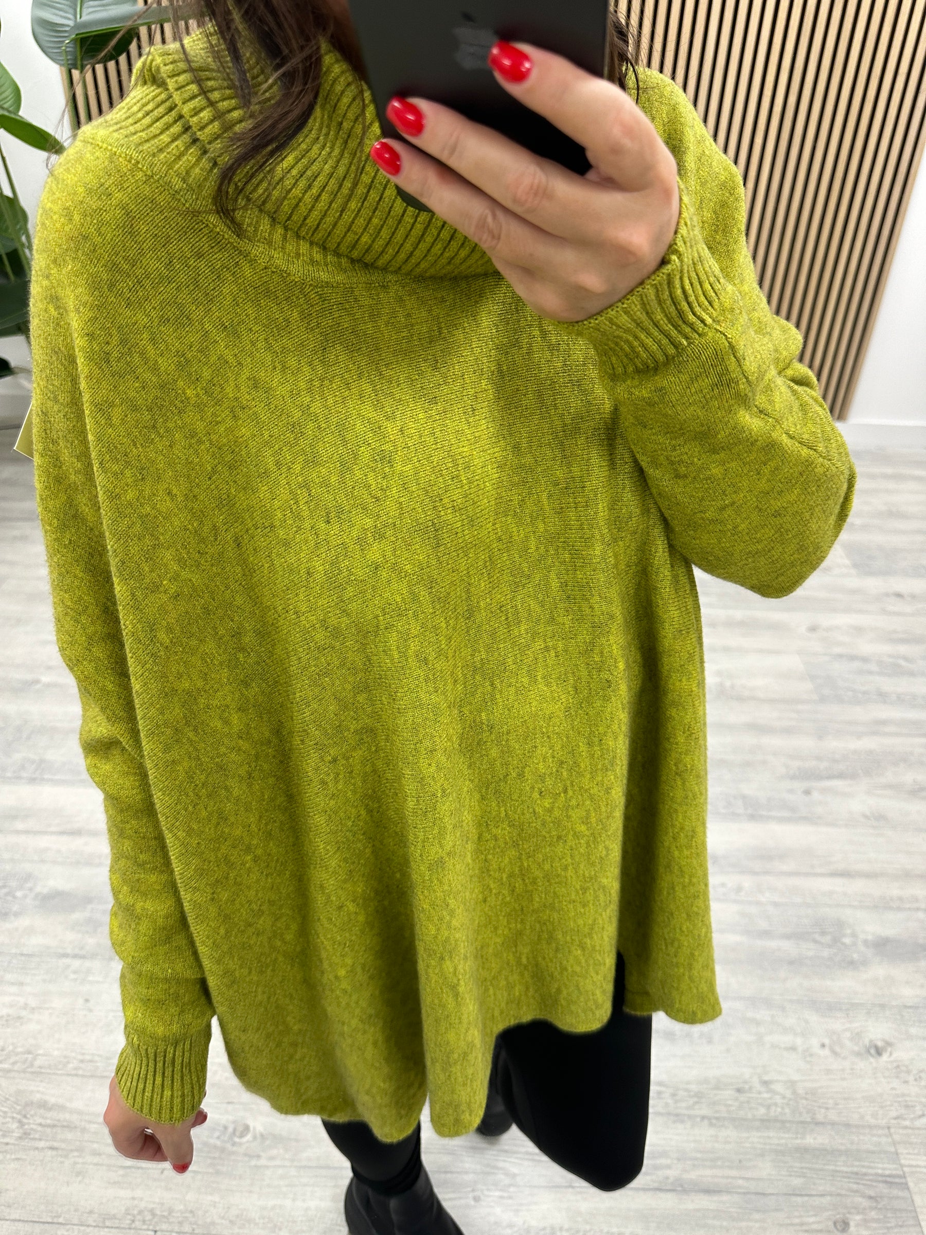 The Harrow Roll Neck - Apple Green