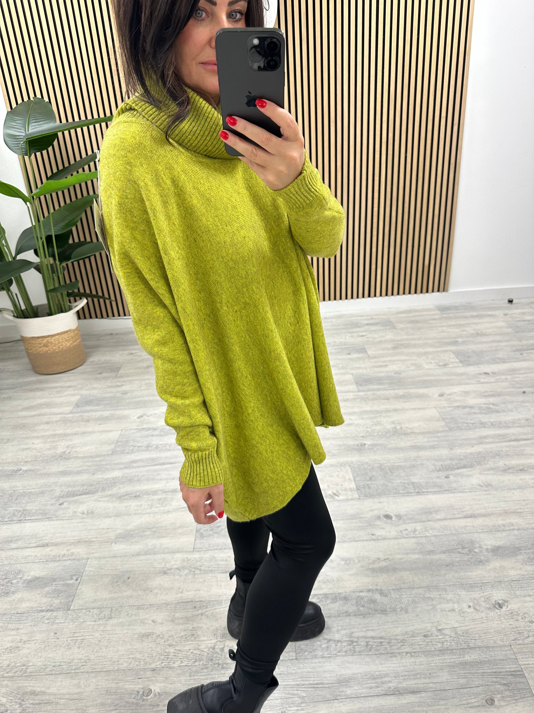 The Harrow Roll Neck - Apple Green