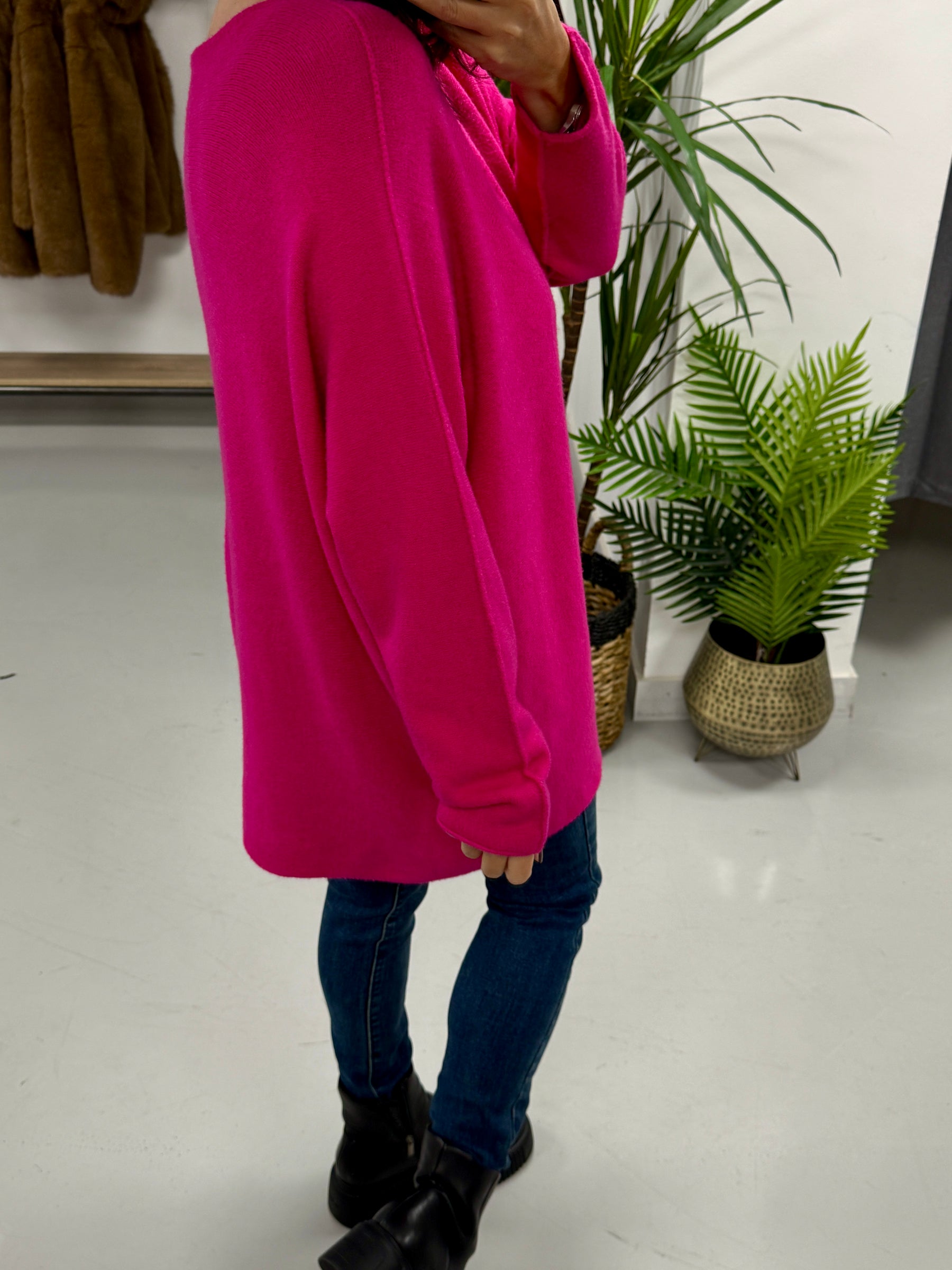The Chelsea Round Neck Knit - Hot Pink