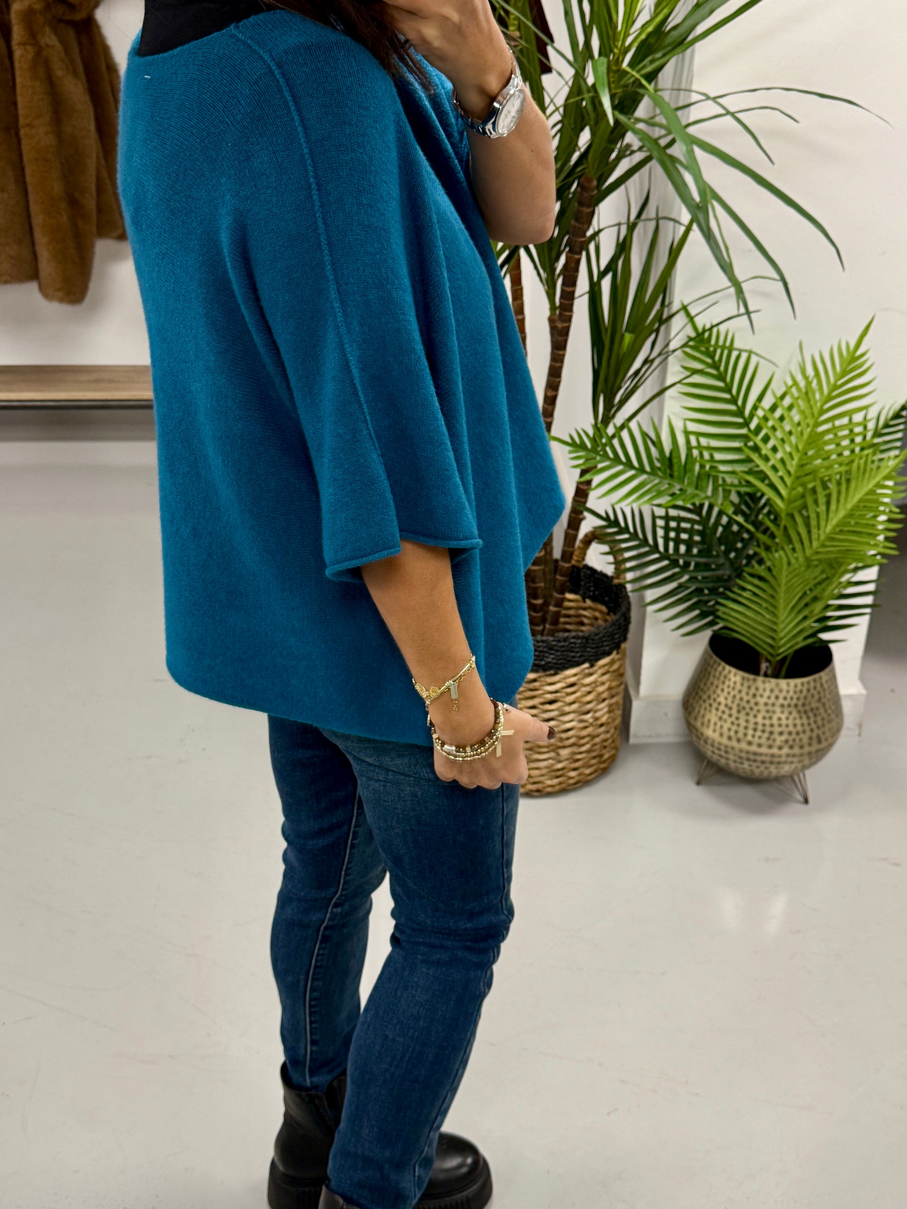 Gracie Crop Sleeve Knit - Teal