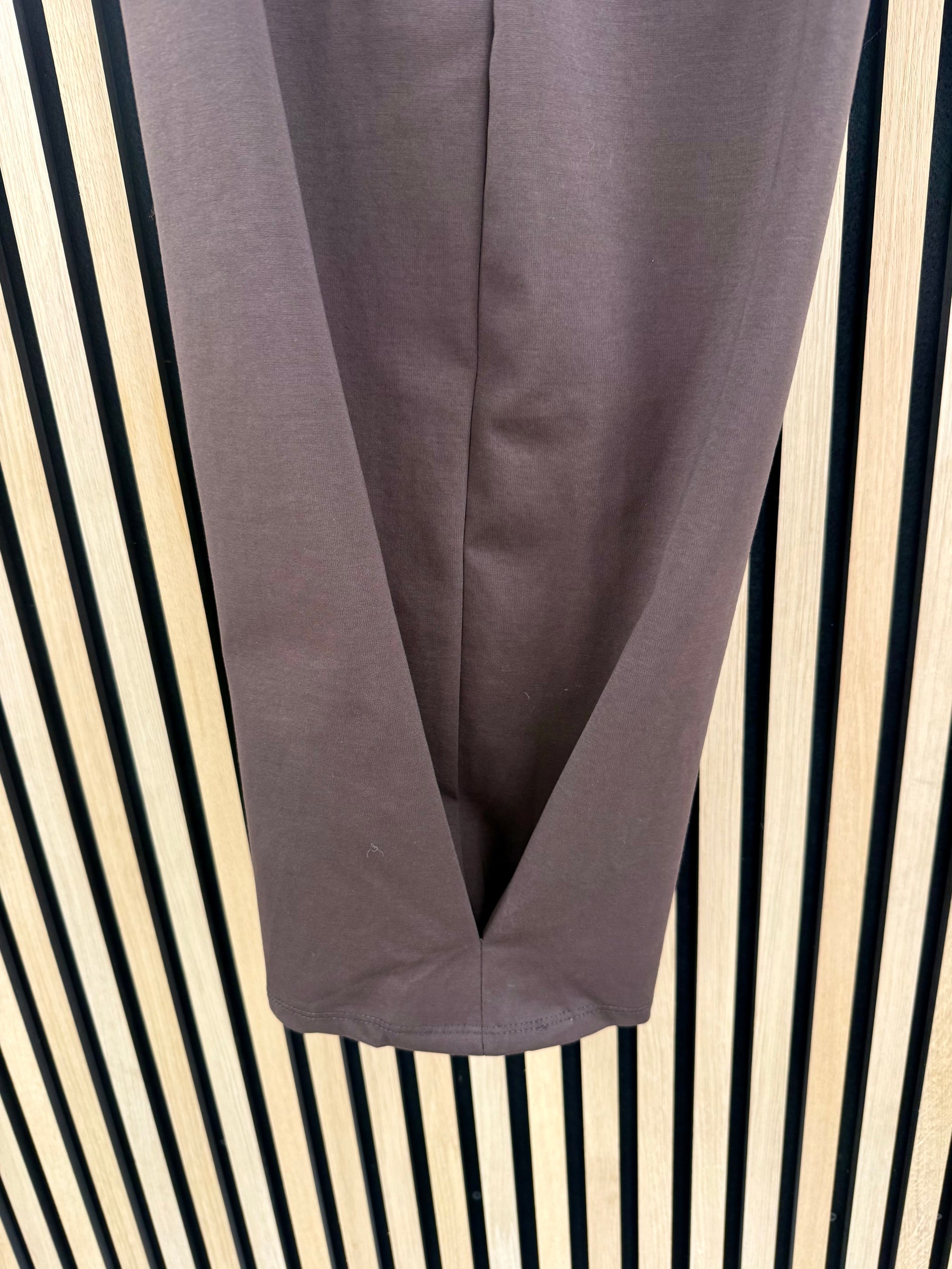 Hampton Side Pleat Scuba Joggers (PLUS) - Chocolate