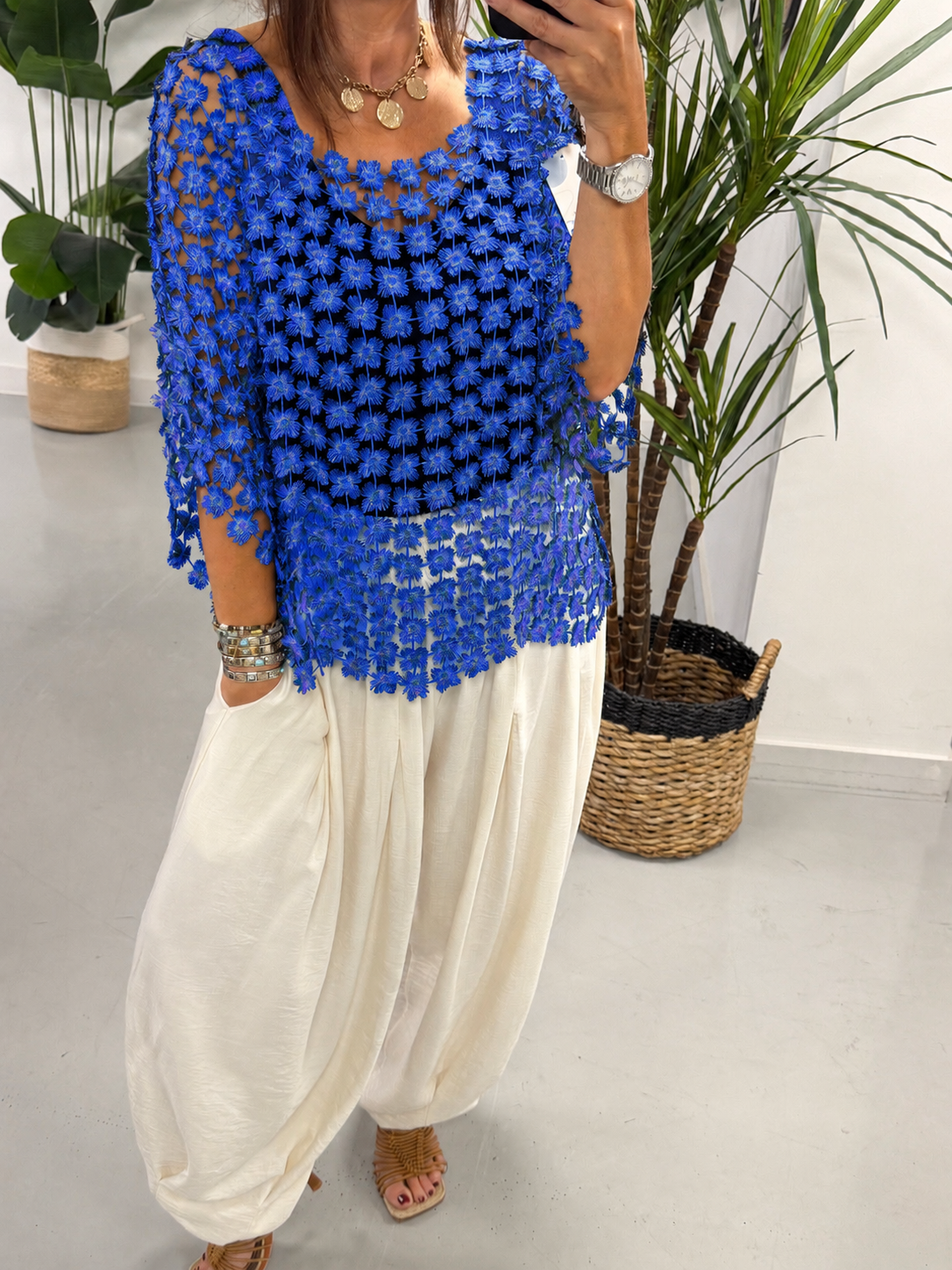 Sorrento Flower Crochet- Cobolt Blue