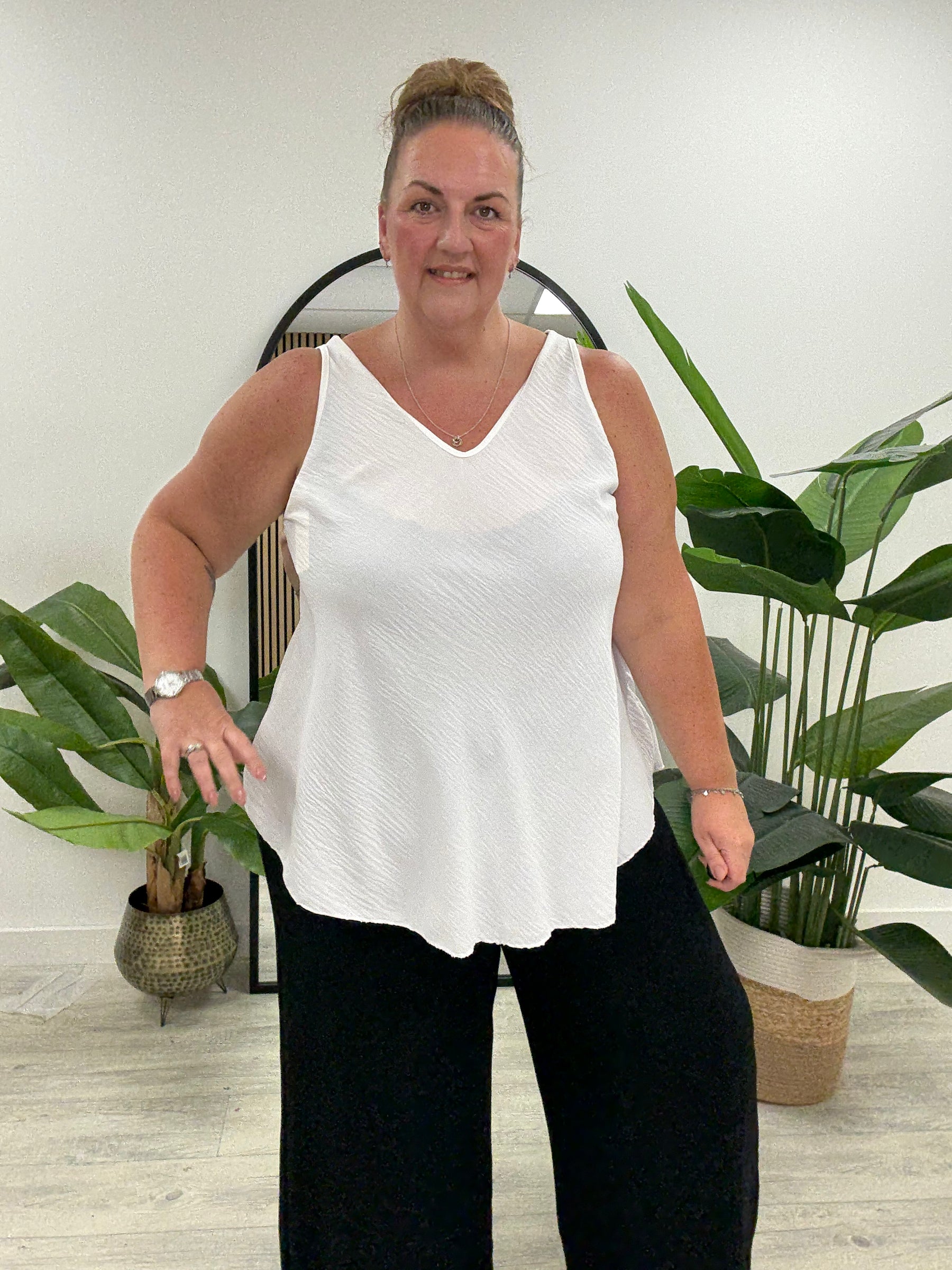 Heidi Swing Vest (longer) - White