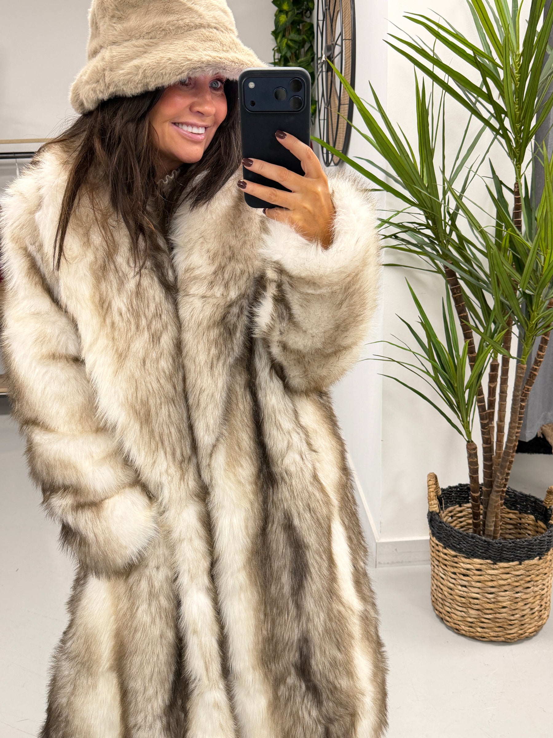 Faux Fur Bucket Hat - Taupe