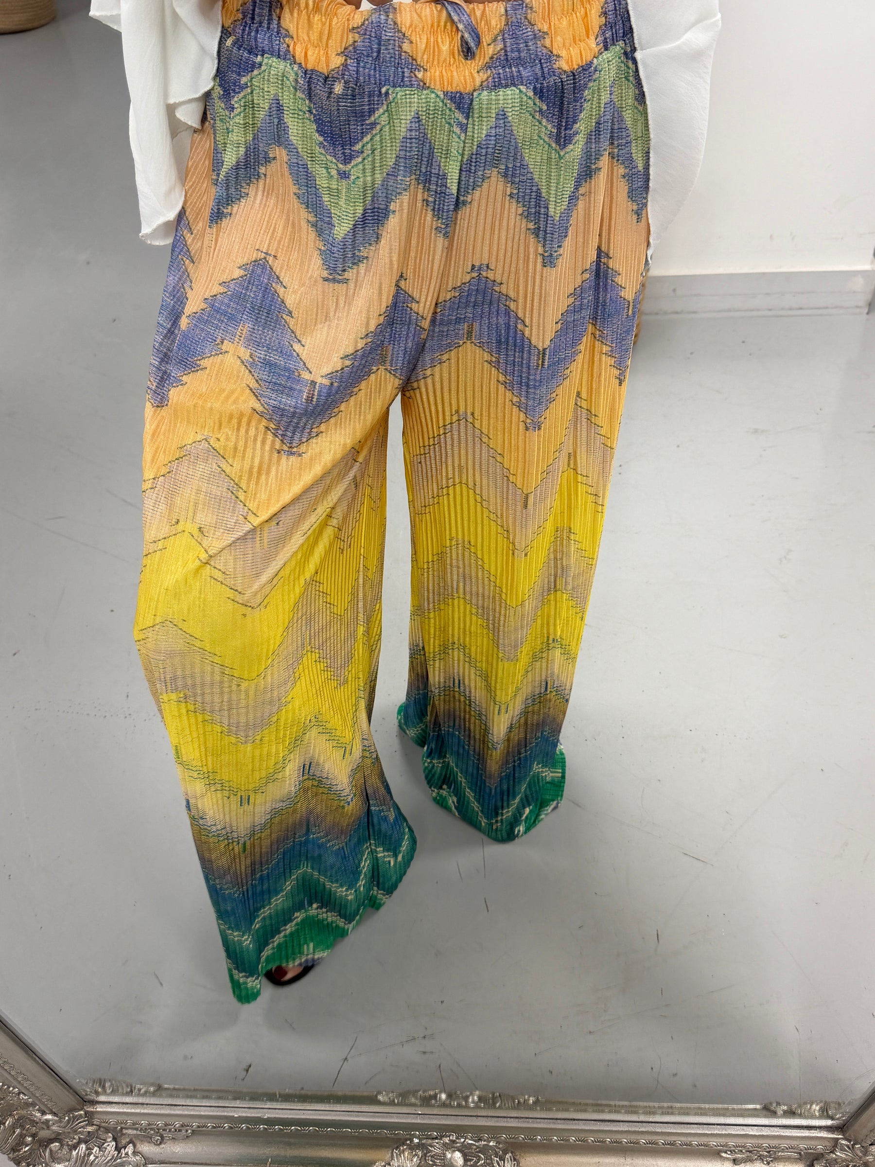 ZigZag Plisse Summer Trouser - Yellow