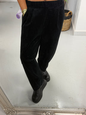 Jumbo Cord Barrel Trousers - Black (Size 10-14)