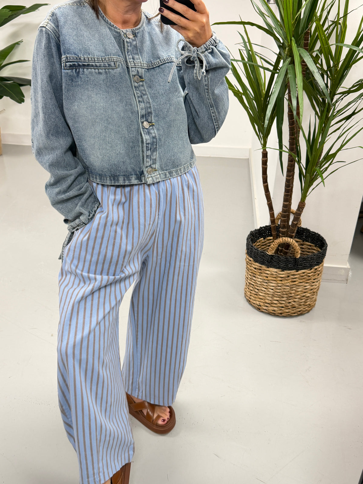 The Milano Striped Barrel Trouser - Blue/Camel