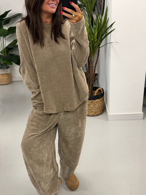 The Big Softie Lounge Set - Soft Camel