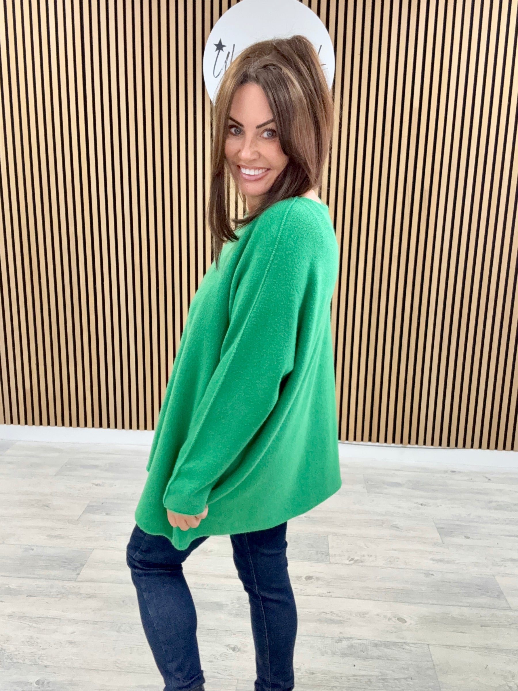The Chelsea Round Neck Knit - Emerald