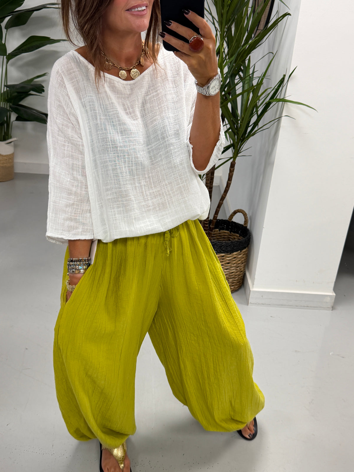 The OG TicToc Crinkle Balloon Trousers - Pistachio