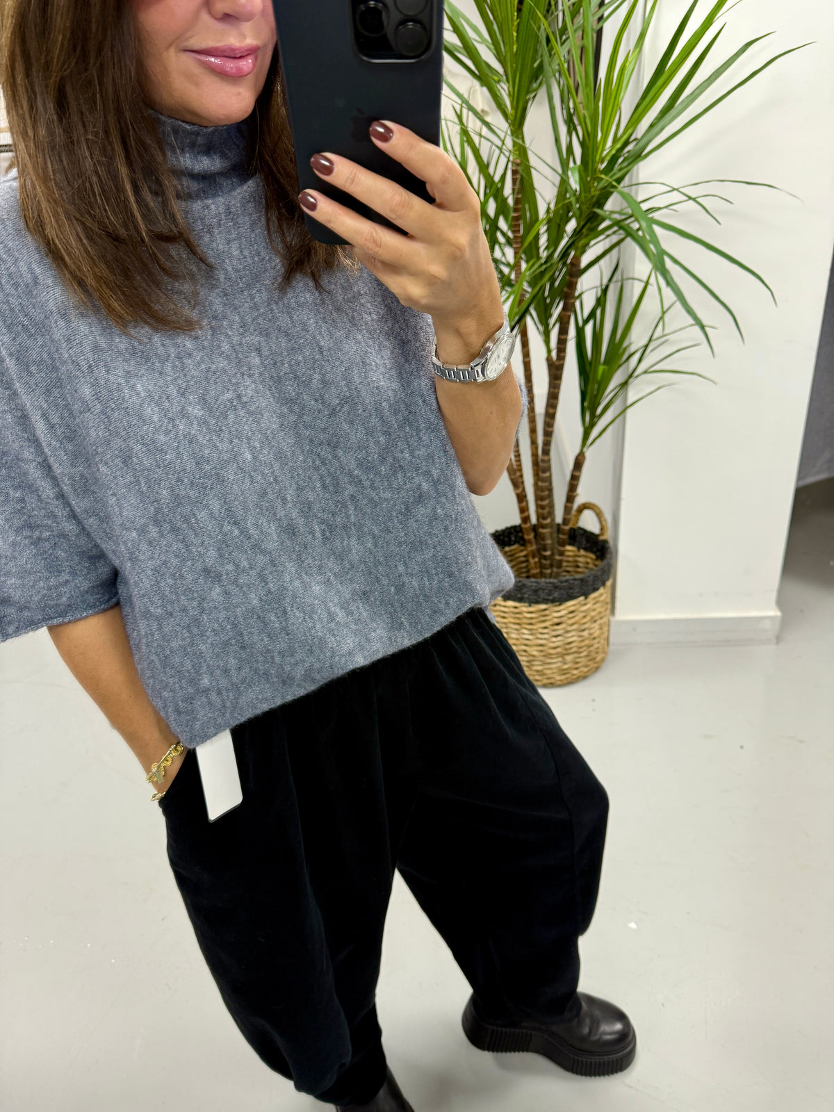 Oakley Crop Sleeve Knit - Grey