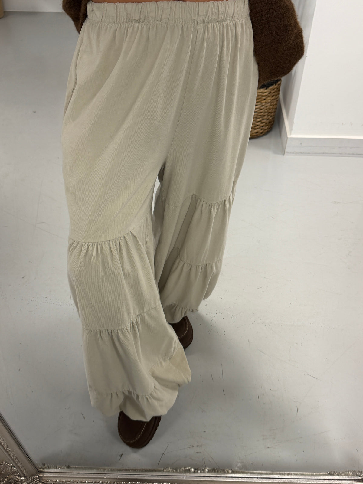 The Tiered Balloon Needlecord Trousers - Cream