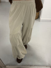 The Tiered Balloon Needlecord Trousers - Cream