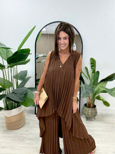 Richmond Pleated Co-Ord - Chocolate