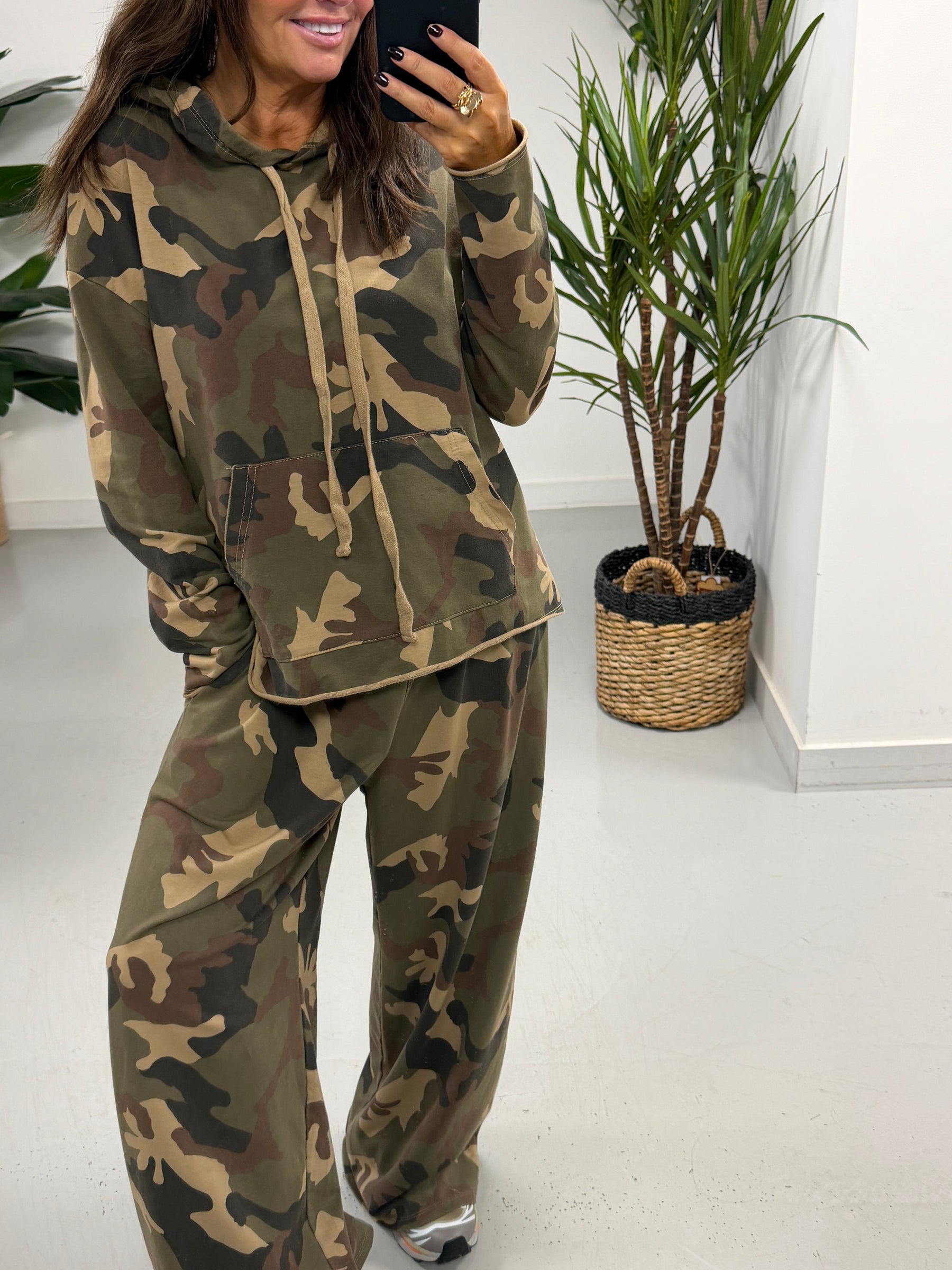 The Conrad Camo Joggers (Size 10-14/16)