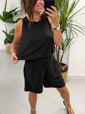 The Weekend Slouch Short Set - Black
