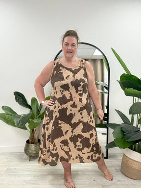 The Highland Hi Lo Maxi - Camel/Chocolate
