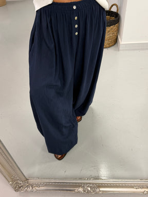 Button Crinkle Balloon Trousers - Navy