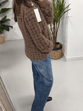 Super Soft Dogtooth Knit - Chocolate